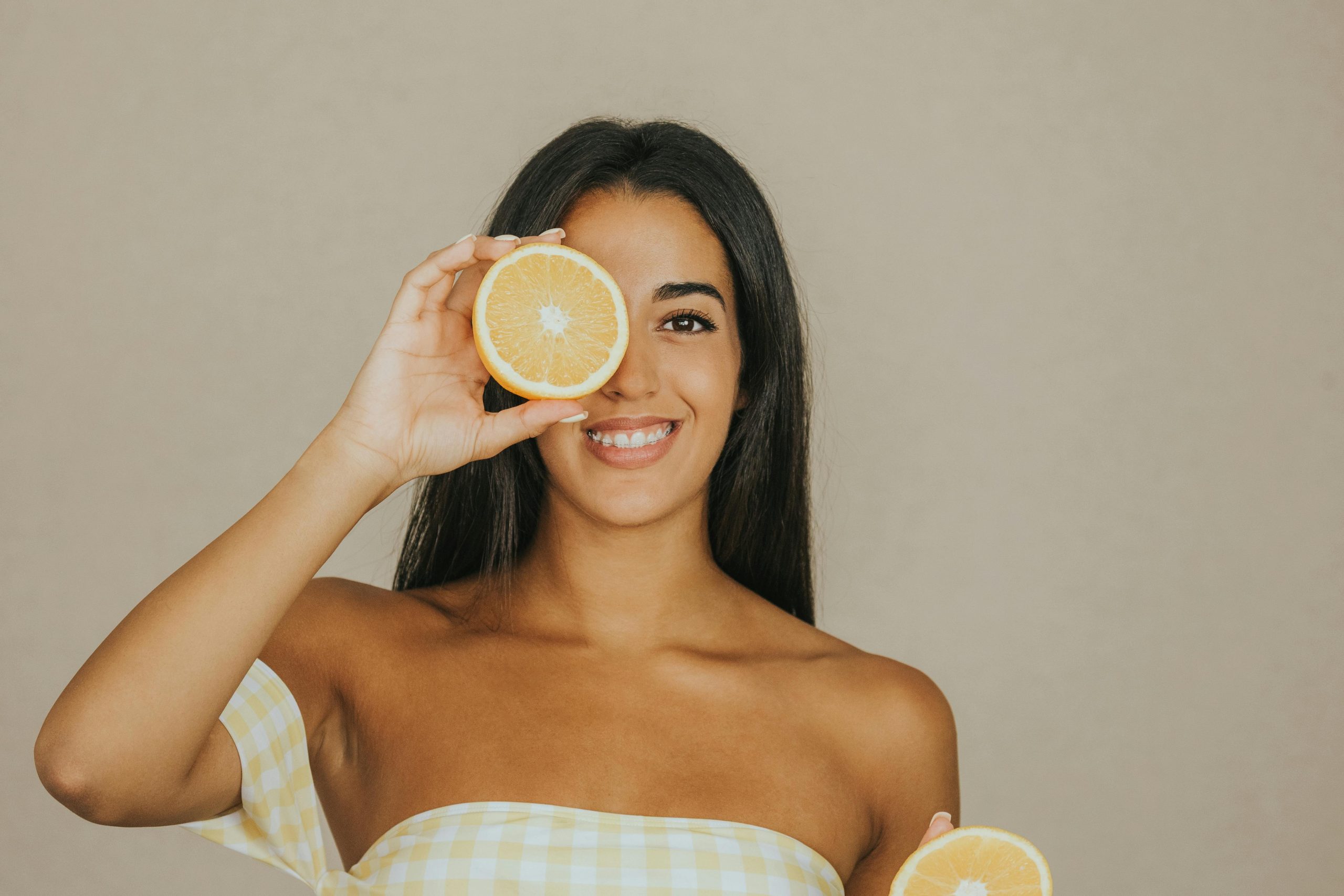vitamine C serum éclat peau noire anti-taches