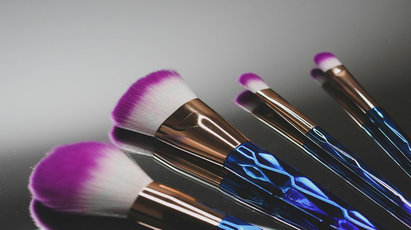 pinceau maquillage naturel peau noire